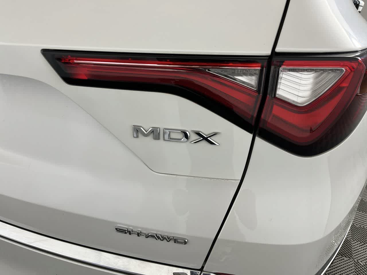 Certified 2024 Acura MDX SH-AWD w/ Technology Package image 11