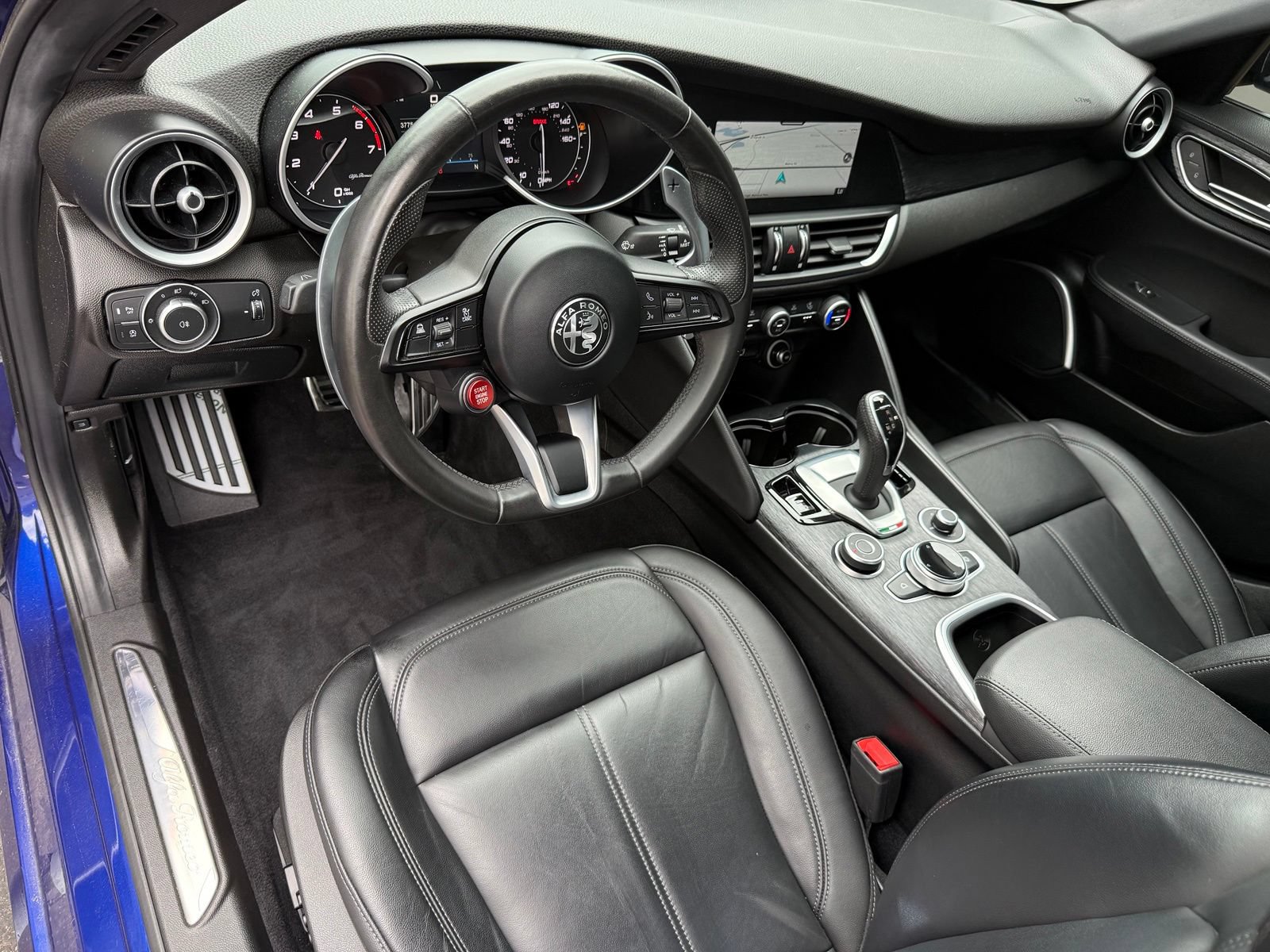 Used 2022 Alfa Romeo Giulia Sprint AWD/4WD image 12