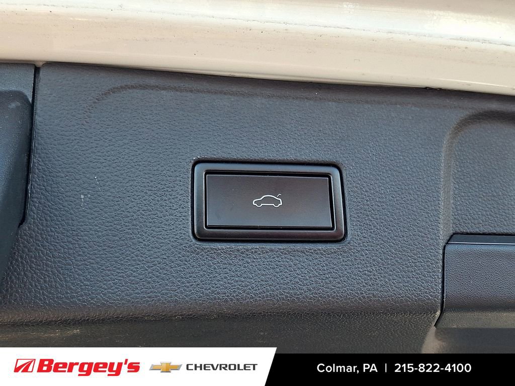 Used 2021 Volkswagen Atlas SE image 34