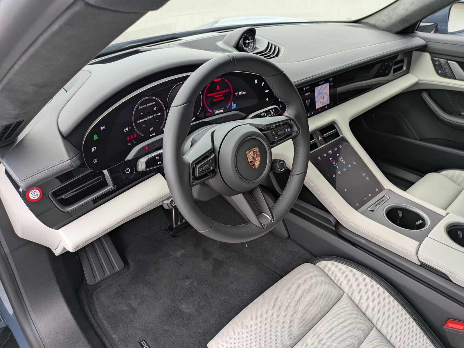New 2026 Porsche Taycan GTS image 4