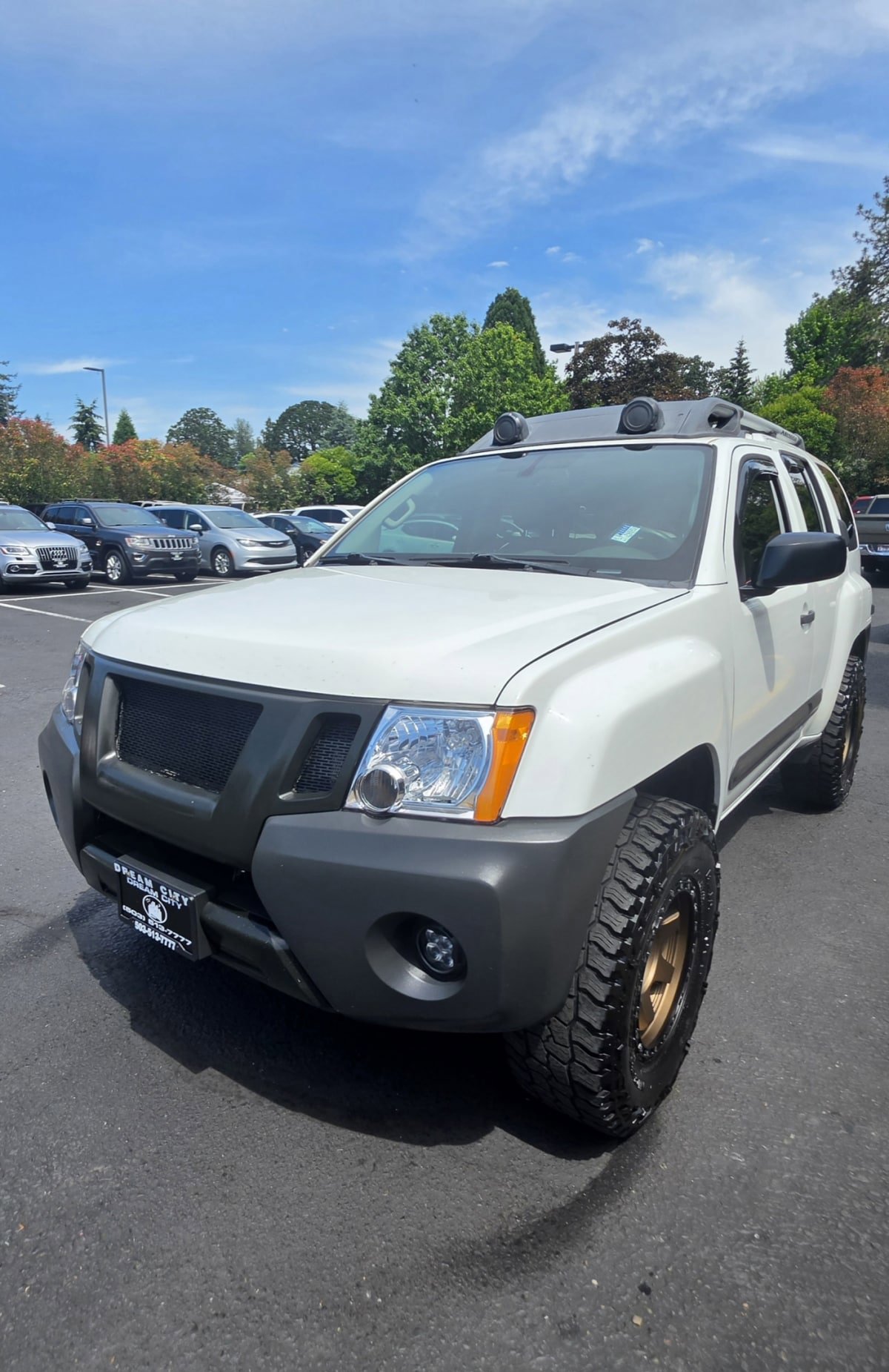 Used 2014 Nissan Xterra PRO-4X w/ Pro-4x Leather Package AWD/4WD image 5