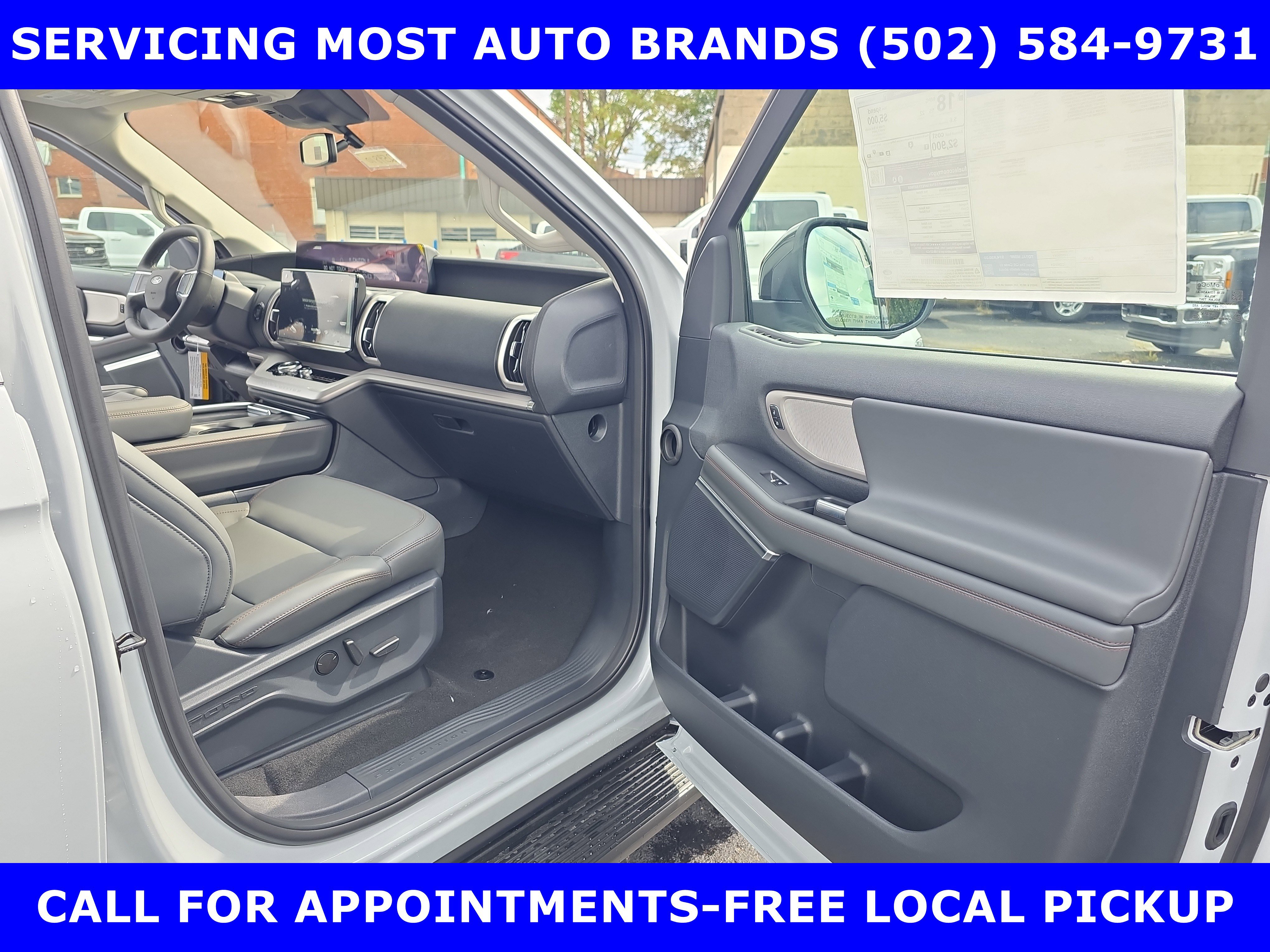 New 2025 Ford Expedition Max Active image 30