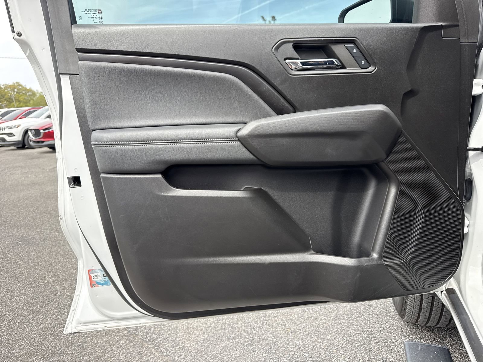 Used 2024 Chevrolet Colorado LT image 13