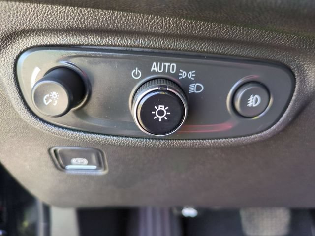 Certified 2023 GMC Terrain SLT w/ Infotainment Package II AWD/4WD image 18