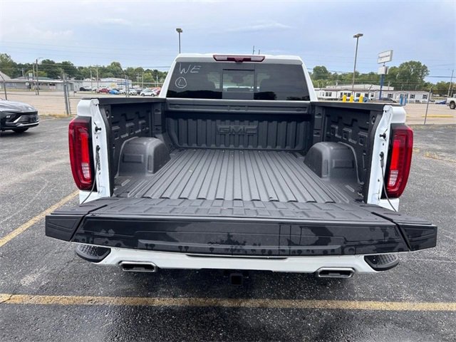 New 2026 GMC Sierra 1500 AT4 w/ AT4 Premium Package image 5