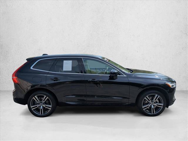 Used 2019 Volvo XC60 T5 Momentum w/ Premium Package AWD/4WD image 4