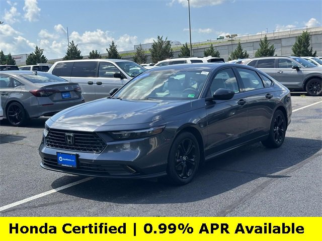 Used 2025 Honda Accord SE image 4