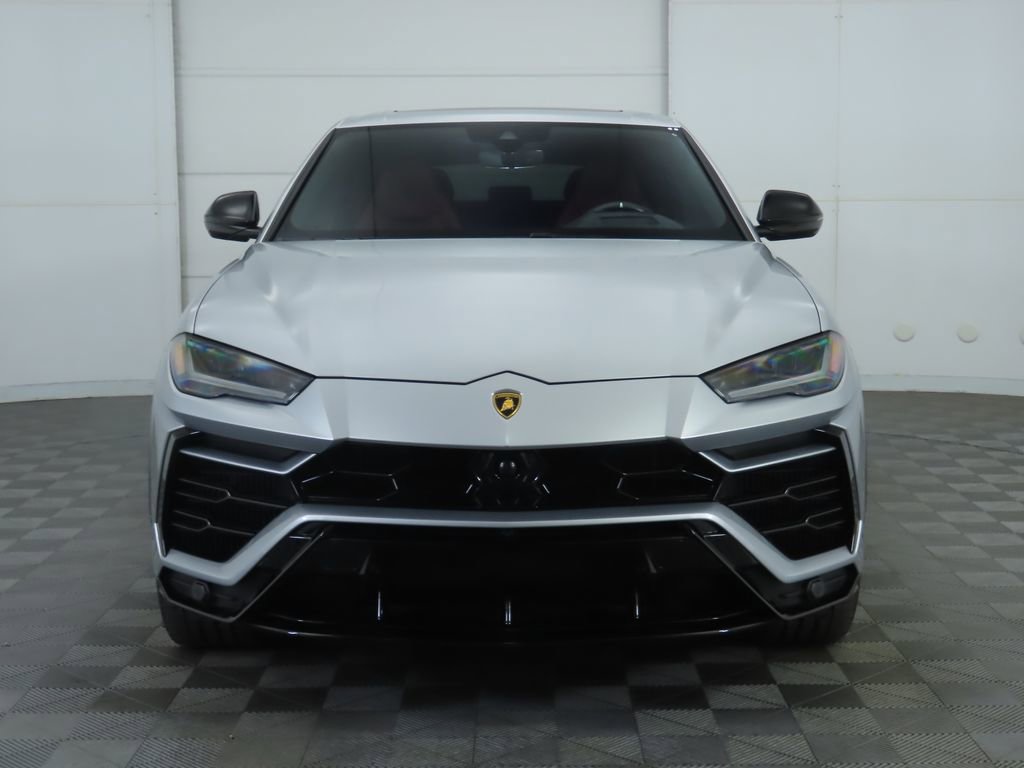 Used 2022 Lamborghini Urus image 2