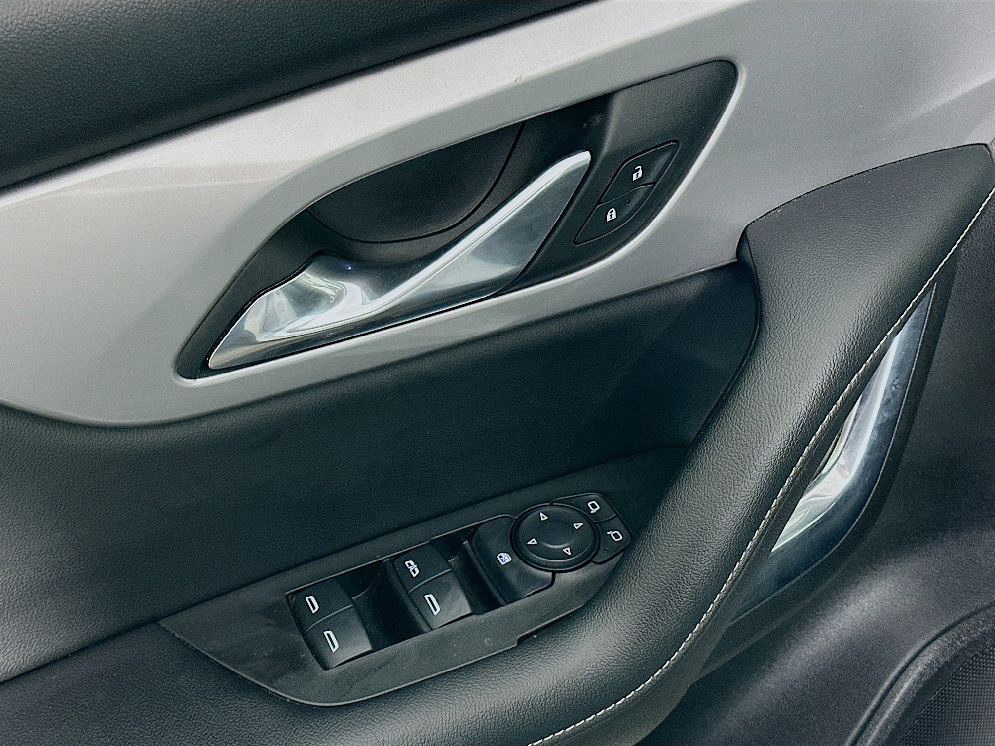 Used 2024 Chevrolet Blazer LT w/ LPO, Floor Liner Package image 15