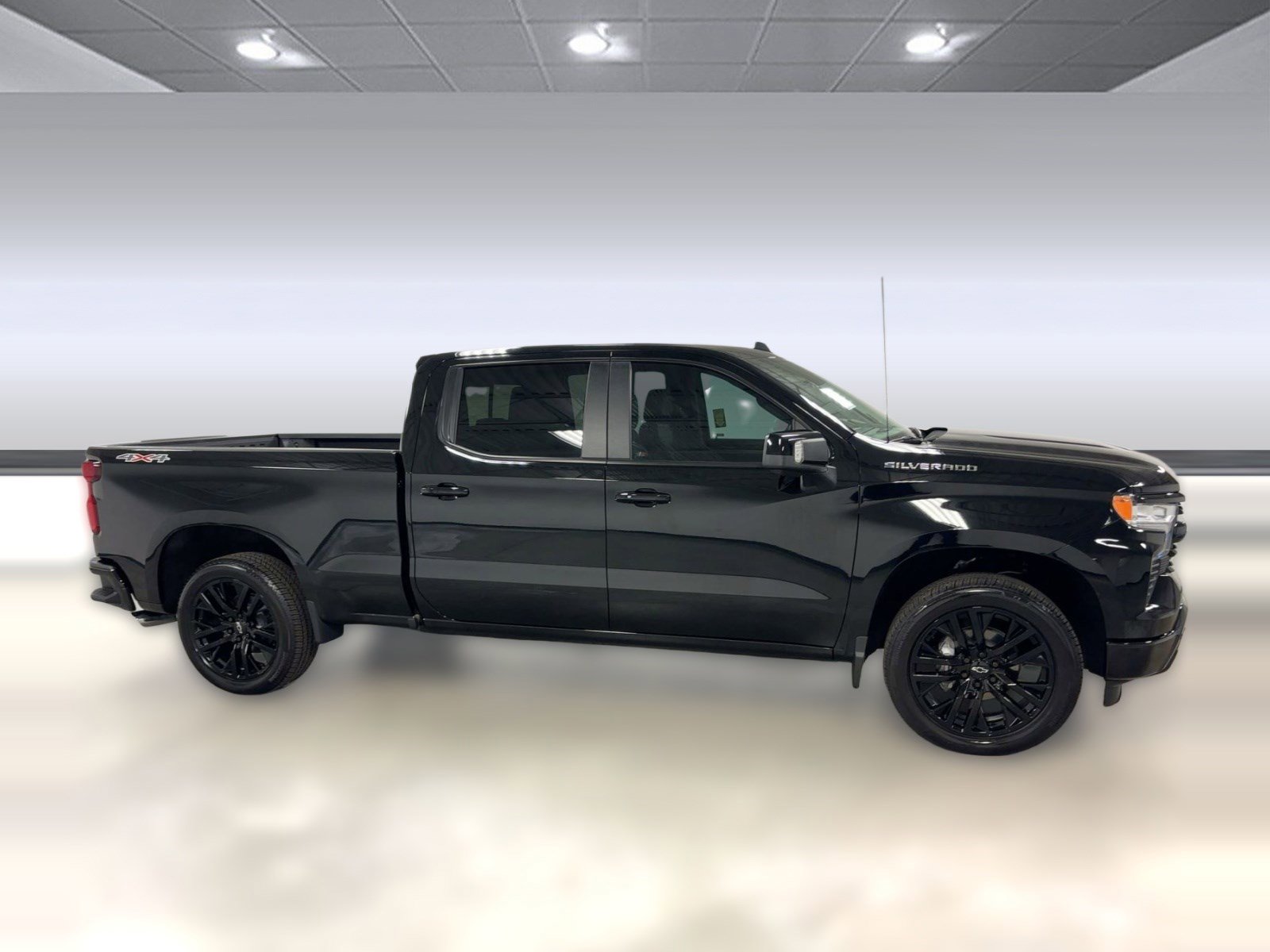 Used 2025 Chevrolet Silverado 1500 RST w/ Convenience Package II image 7