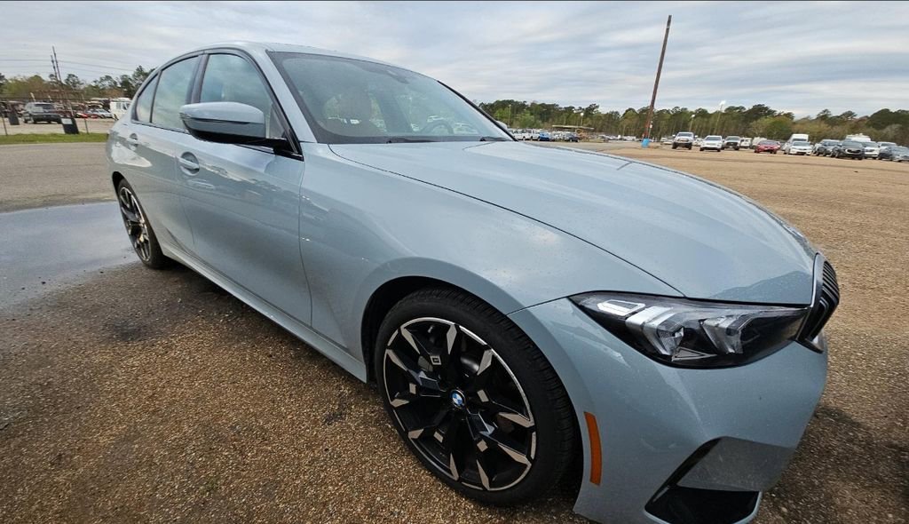 Used 2026 BMW 330i Sedan image 4