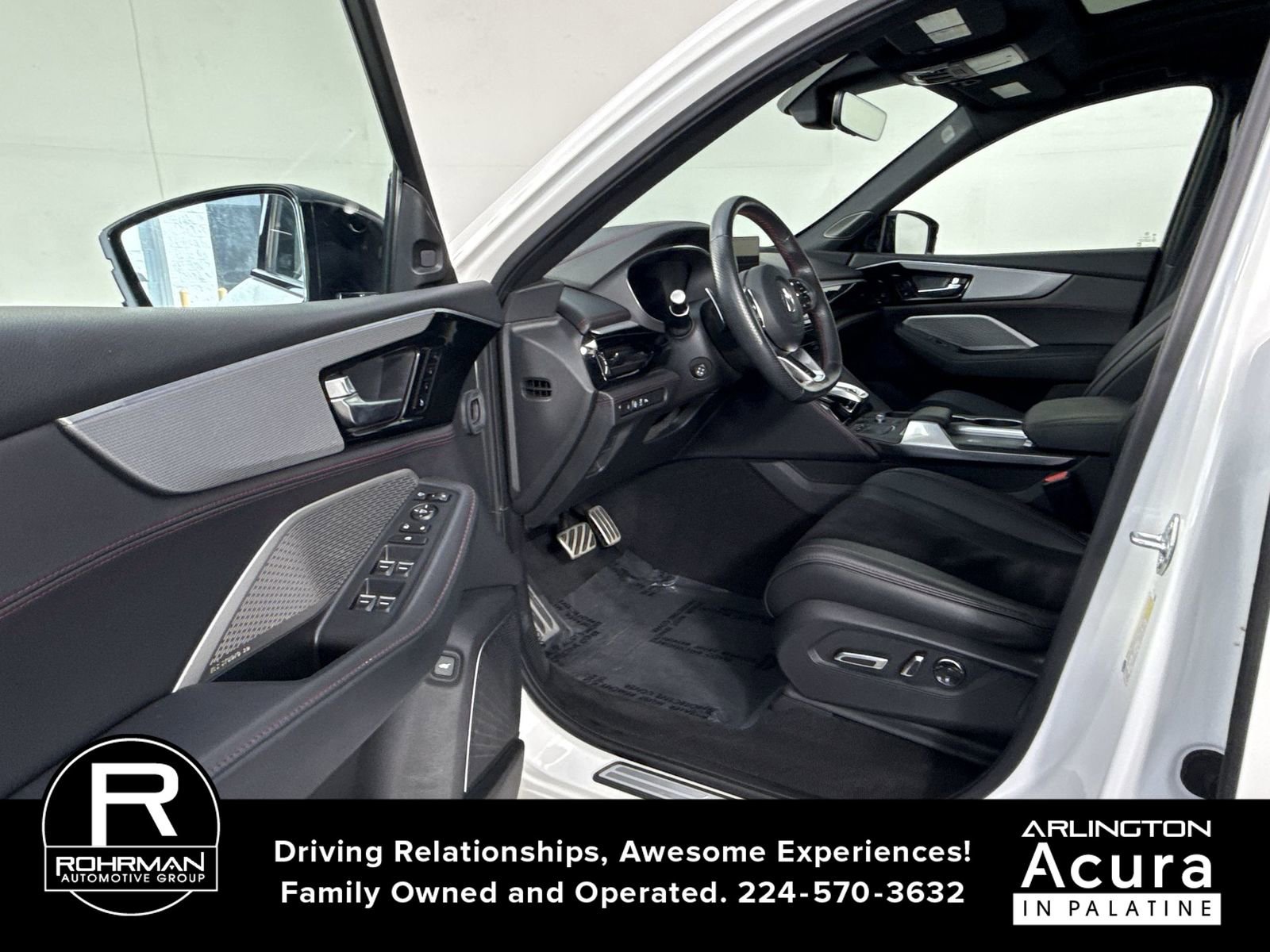 Used 2023 Acura MDX A-Spec AWD/4WD image 4