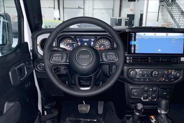 New 2026 Jeep Gladiator Sport AWD/4WD image 40