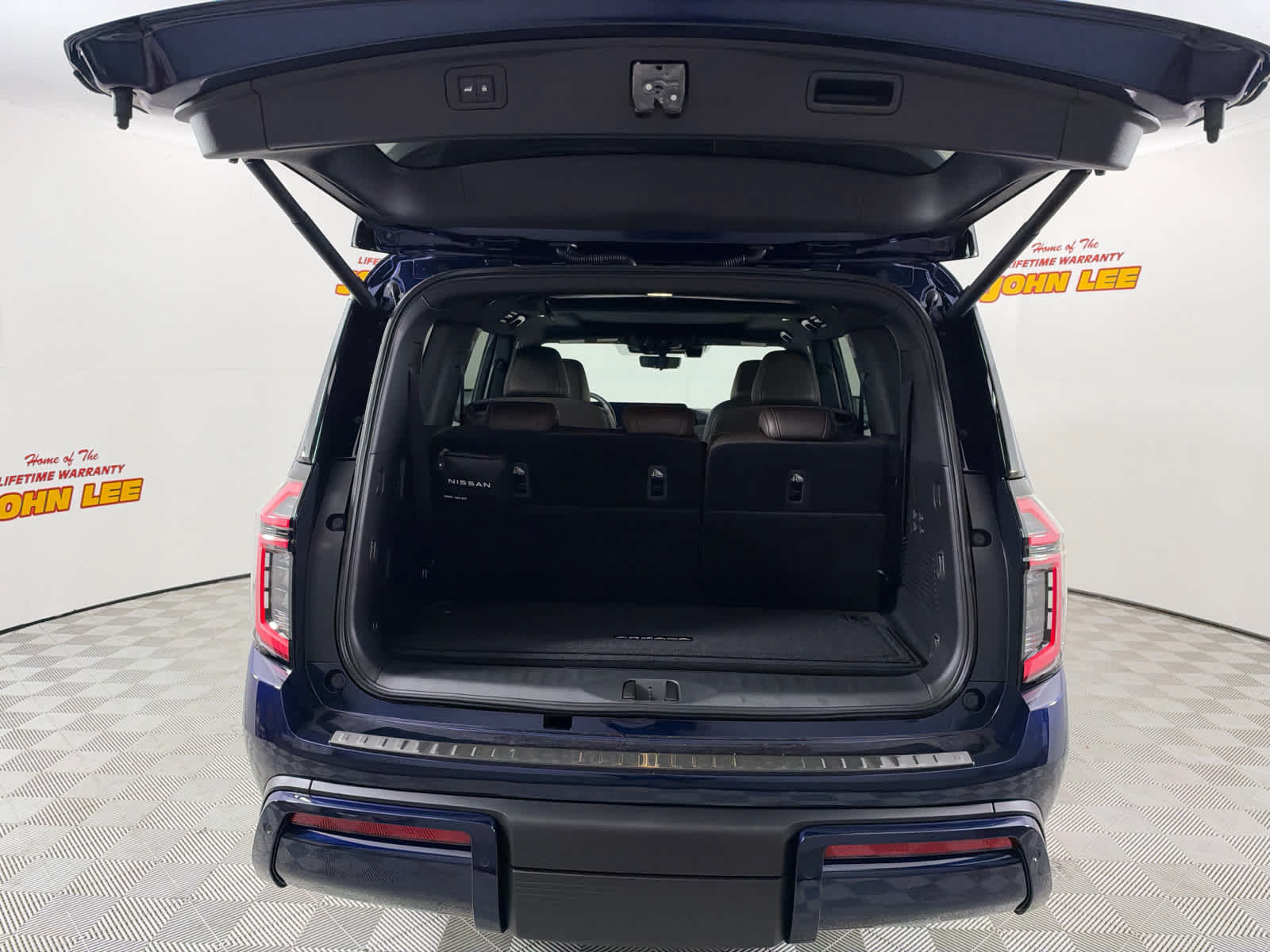 New 2026 Nissan Armada Platinum AWD/4WD image 5