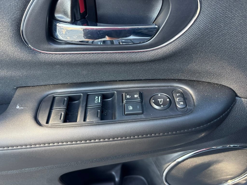 Used 2022 Honda HR-V EX image 17