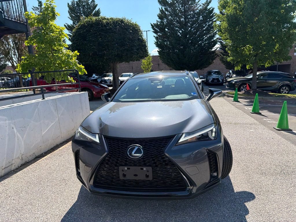 Used 2025 Lexus UX 300h AWD w/ Accessory Package (Z1) image 3