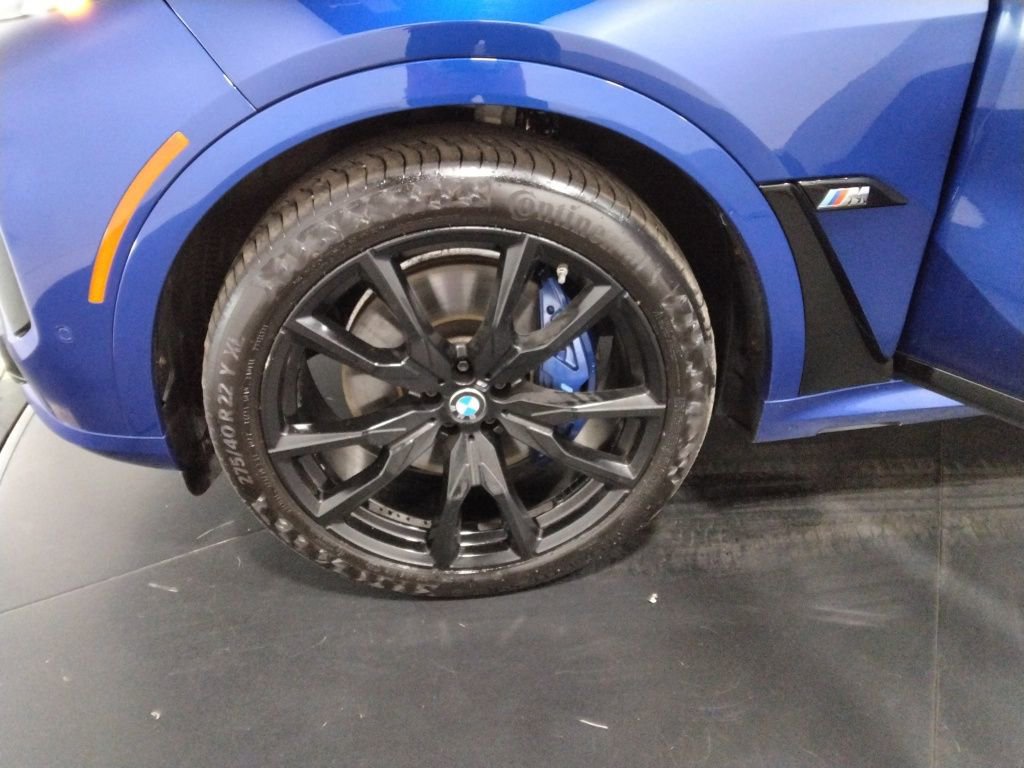 Used 2023 BMW X7 M60i image 54