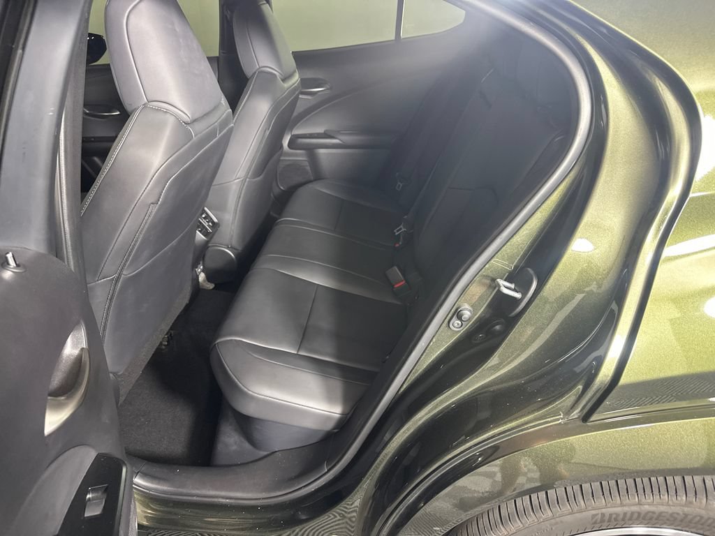 Used 2024 Lexus UX 250h AWD w/ Premium Package image 21