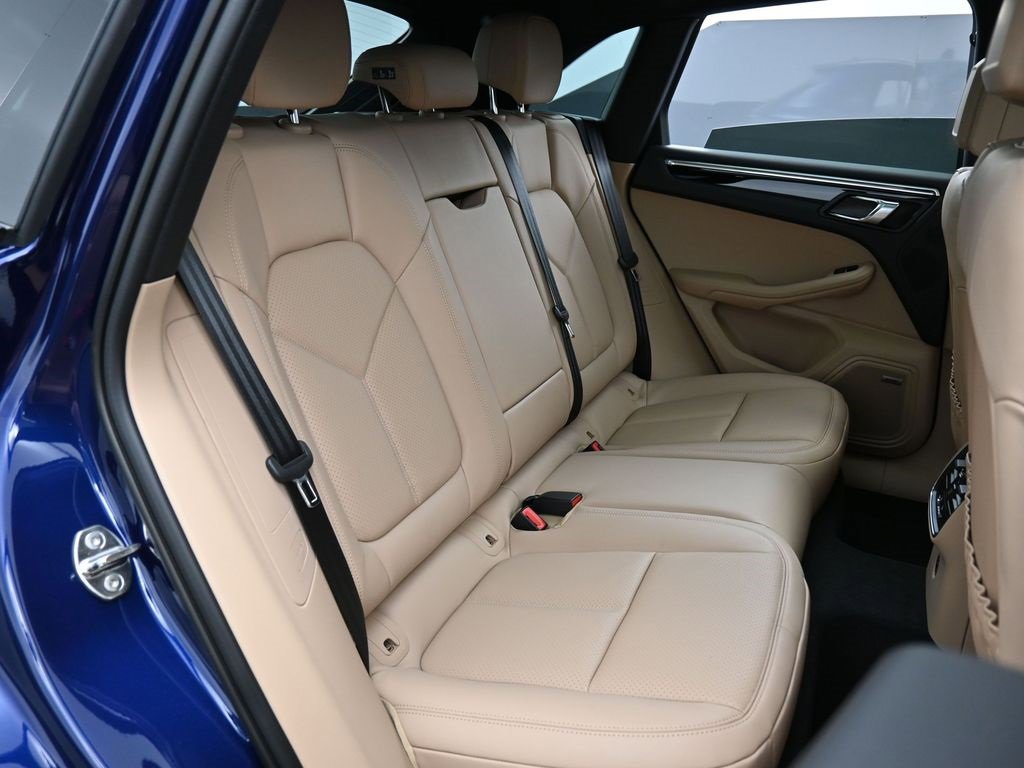 New 2026 Porsche Macan image 27