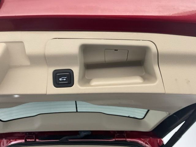 Certified 2019 GMC Acadia Denali w/ Technology Package image 36