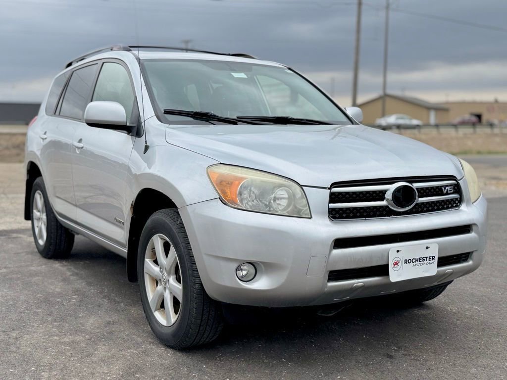 Used 2007 Toyota RAV4 Limited AWD/4WD image 32