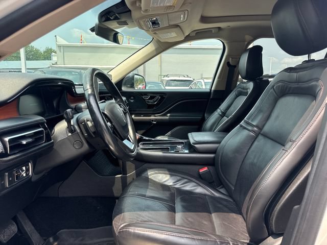 Used 2020 Lincoln Aviator Reserve w/ Equipment Group 201A AWD/4WD image 14