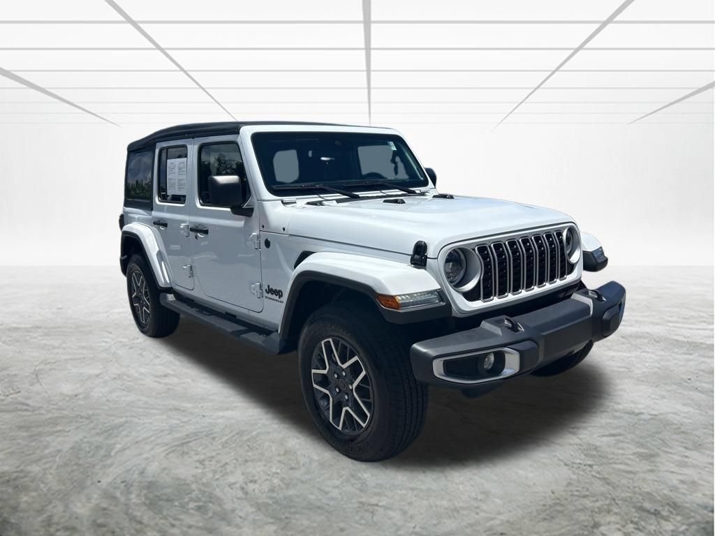 Used 2025 Jeep Wrangler Unlimited Sahara AWD/4WD image 2