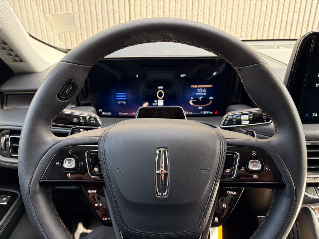 New 2026 Lincoln Aviator Reserve AWD/4WD image 39