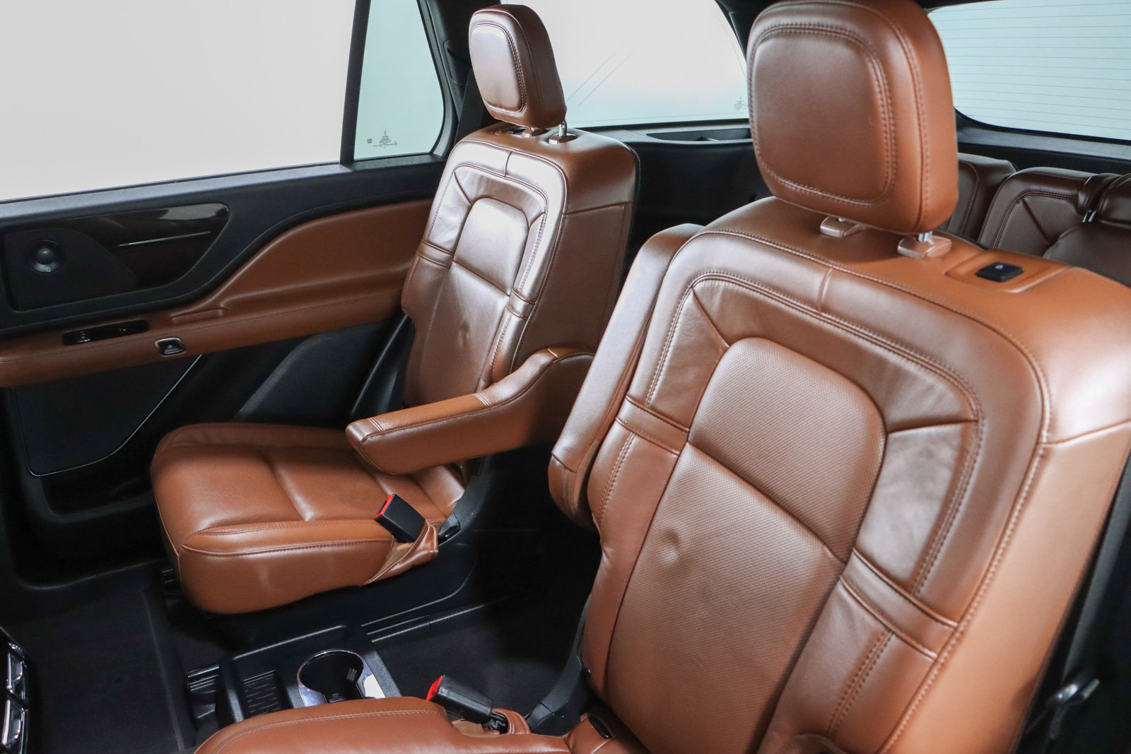 Used 2023 Lincoln Aviator Reserve w/ Jet Package image 27