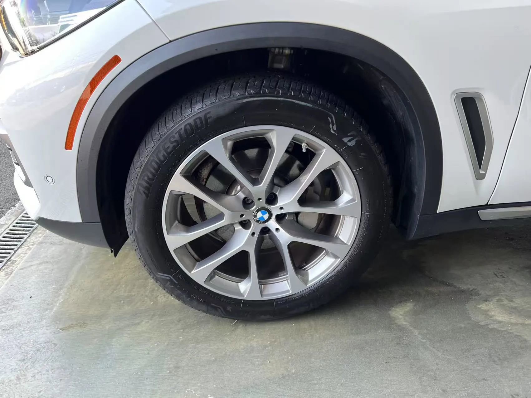 Used 2022 BMW X5 xDrive40i w/ Premium Package image 26