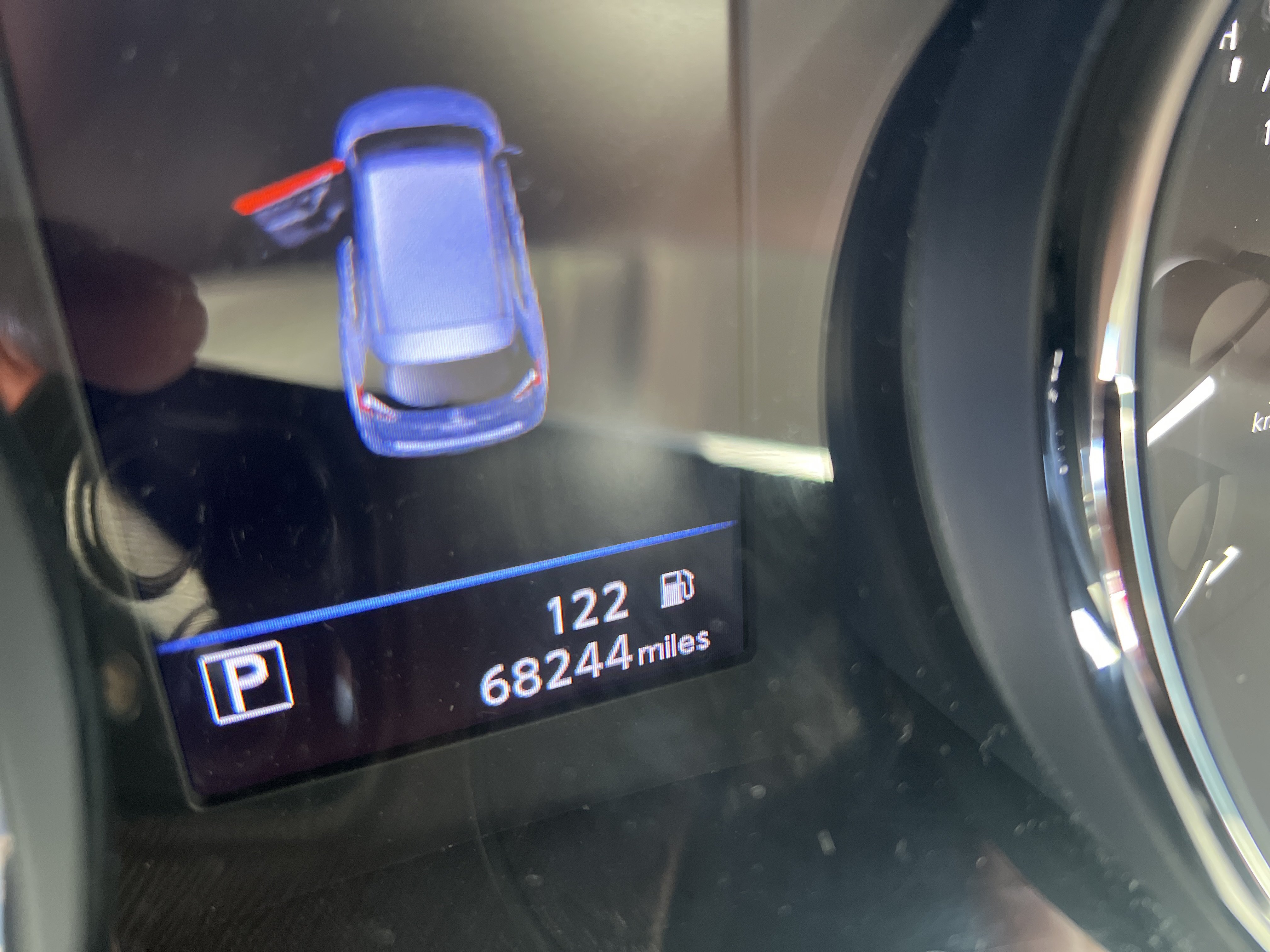 Used 2018 Nissan Rogue SV AWD/4WD image 4