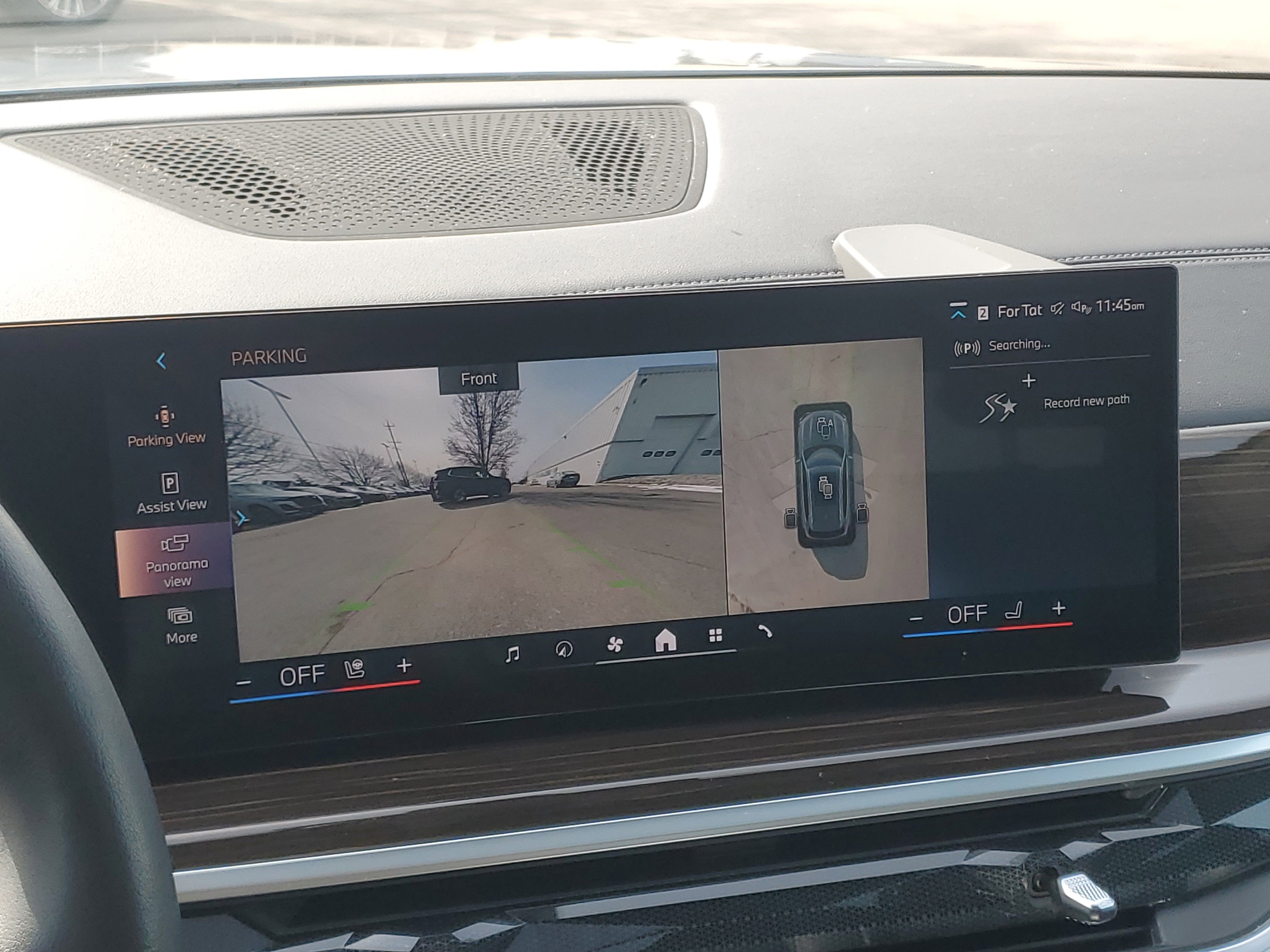 Certified 2024 BMW X5 xDrive40i w/ Premium Package image 17