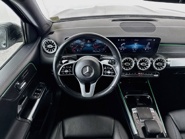 Used 2020 Mercedes-Benz GLB 250 4MATIC image 24