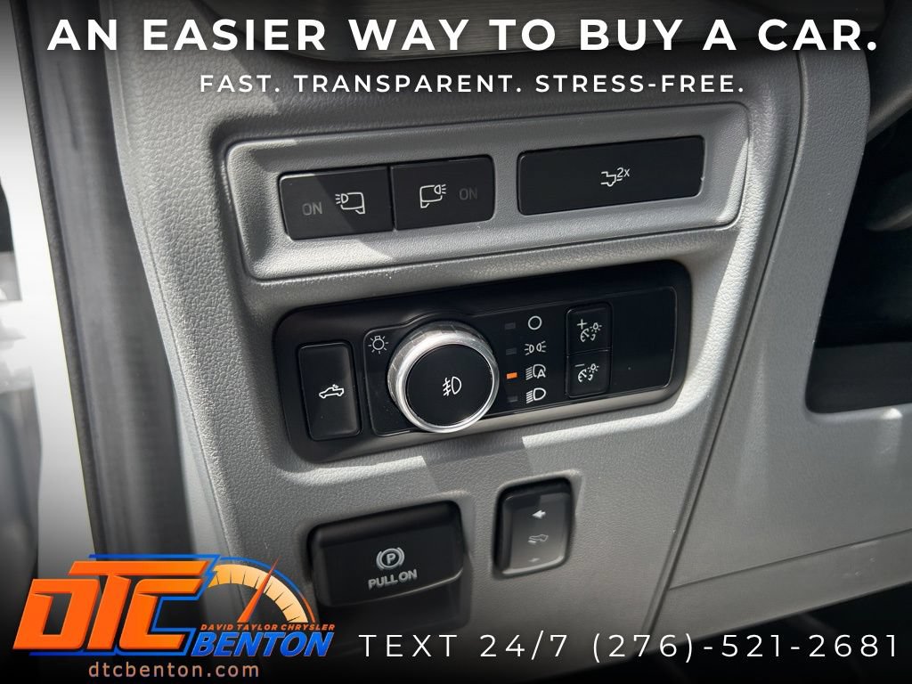 Used 2022 Ford F150 Lariat w/ Trailer Tow Package AWD/4WD image 13