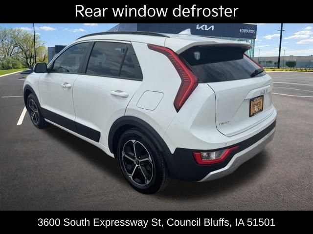 Used 2023 Kia Niro EX FWD image 10
