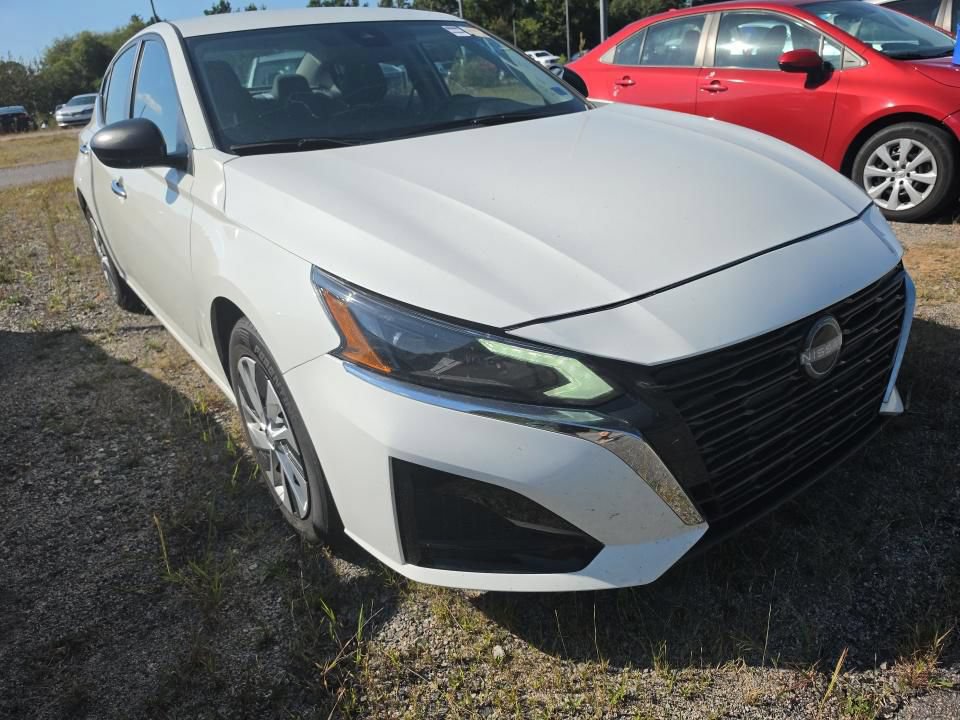 Used 2024 Nissan Altima 2.5 S