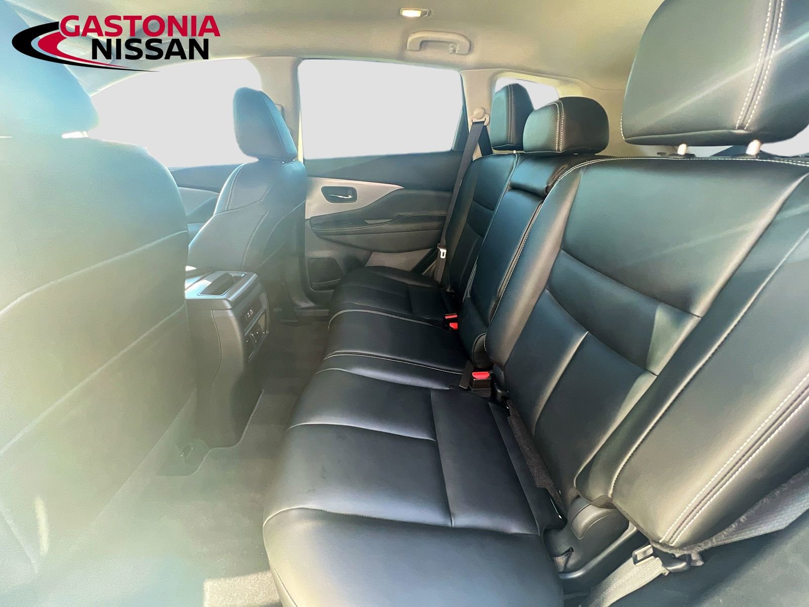 Used 2024 Nissan Murano SV w/ SV Midnight Edition Package image 32