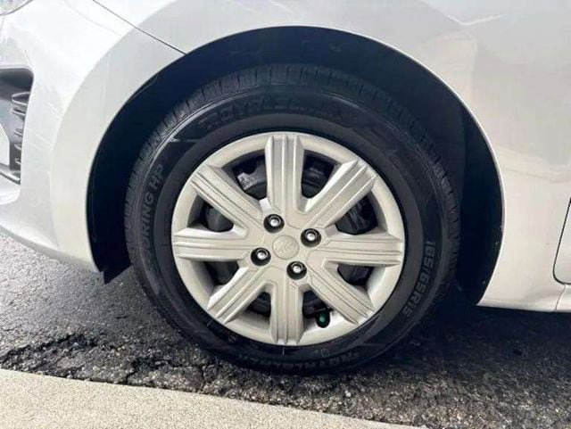 Used 2023 Kia Rio LX FWD image 13