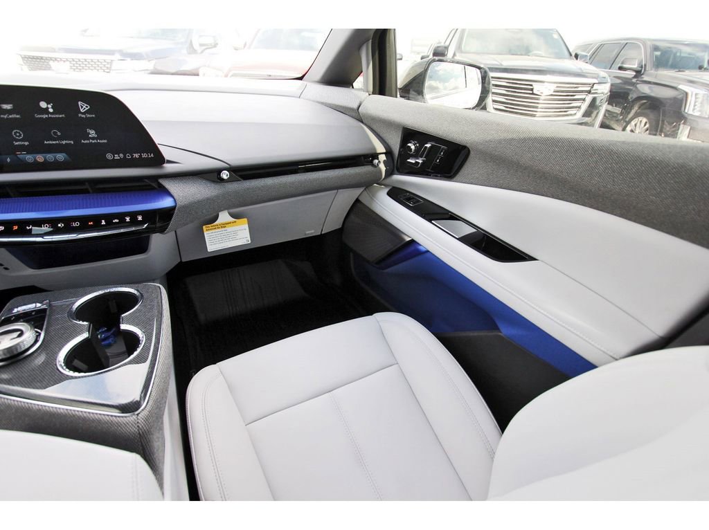 New 2026 Cadillac Optiq Sport 1 image 10