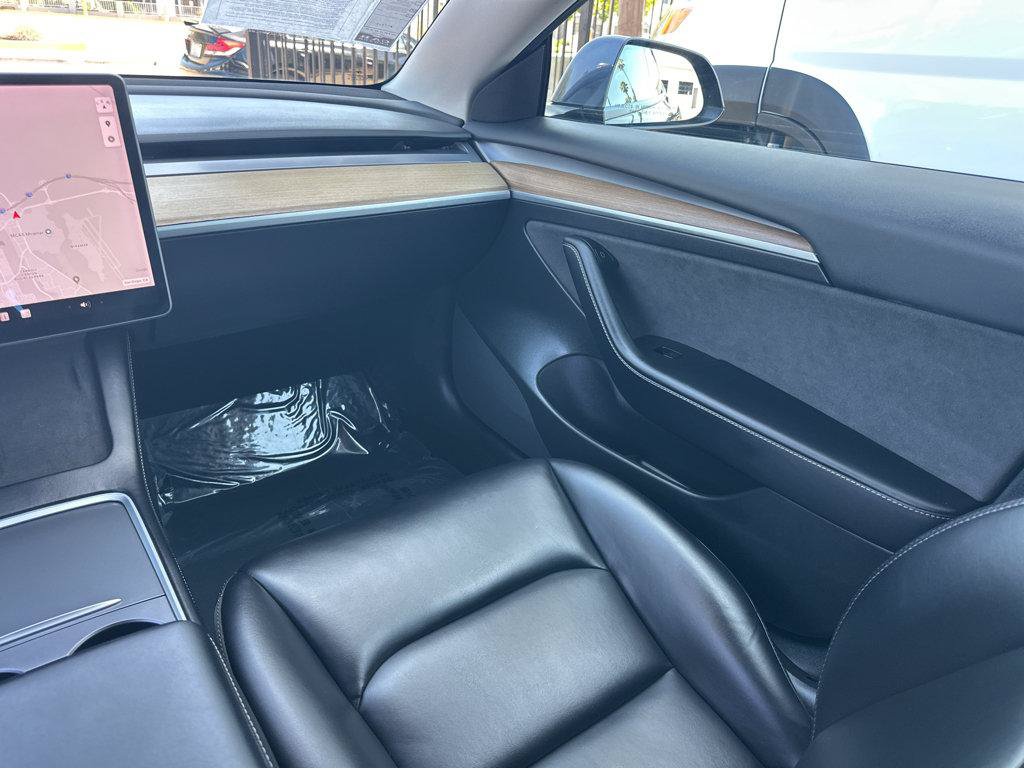 Used 2021 Tesla Model 3 Standard Range Plus RWD image 18