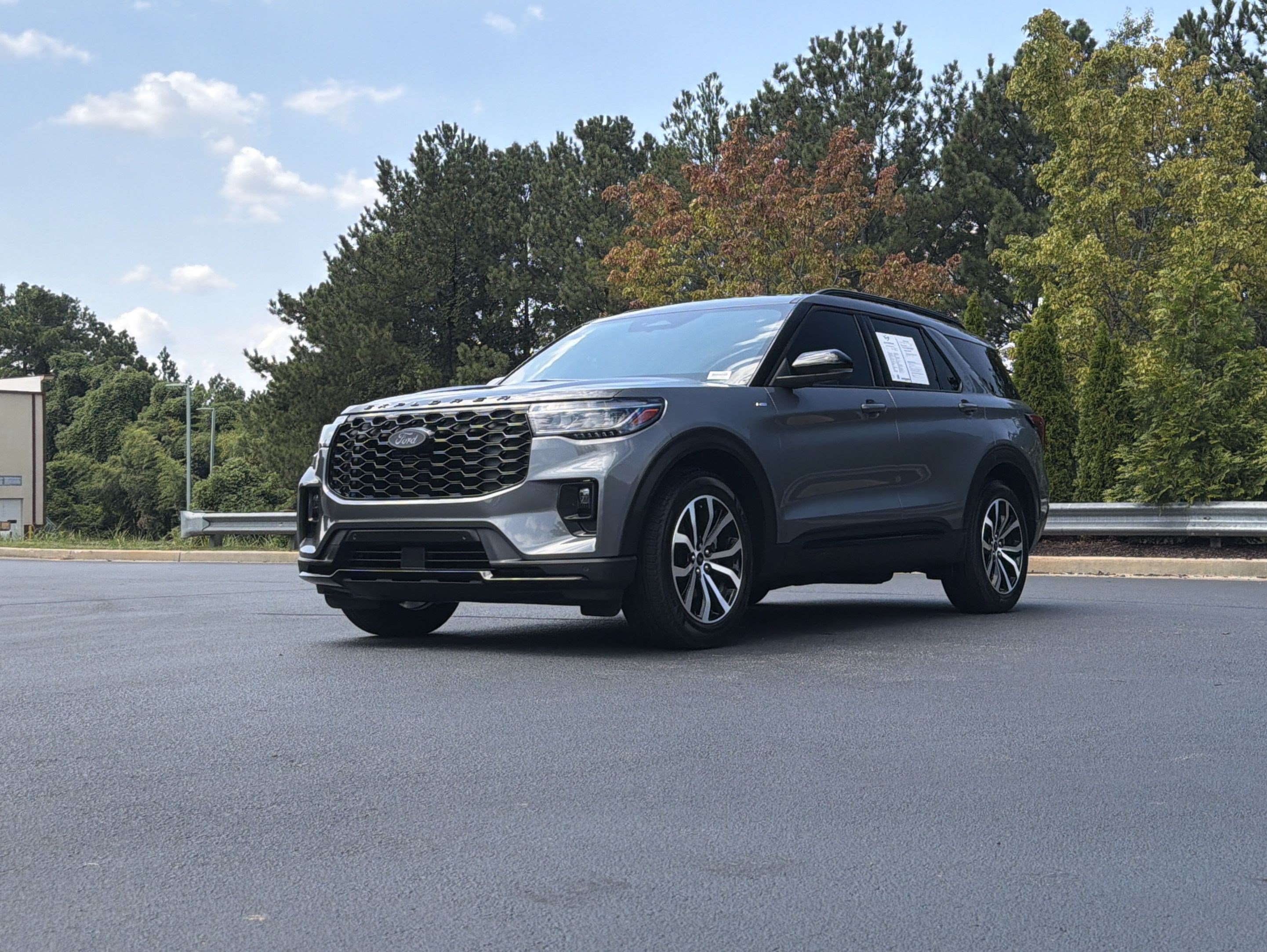 Used 2025 Ford Explorer ST-Line RWD image 12