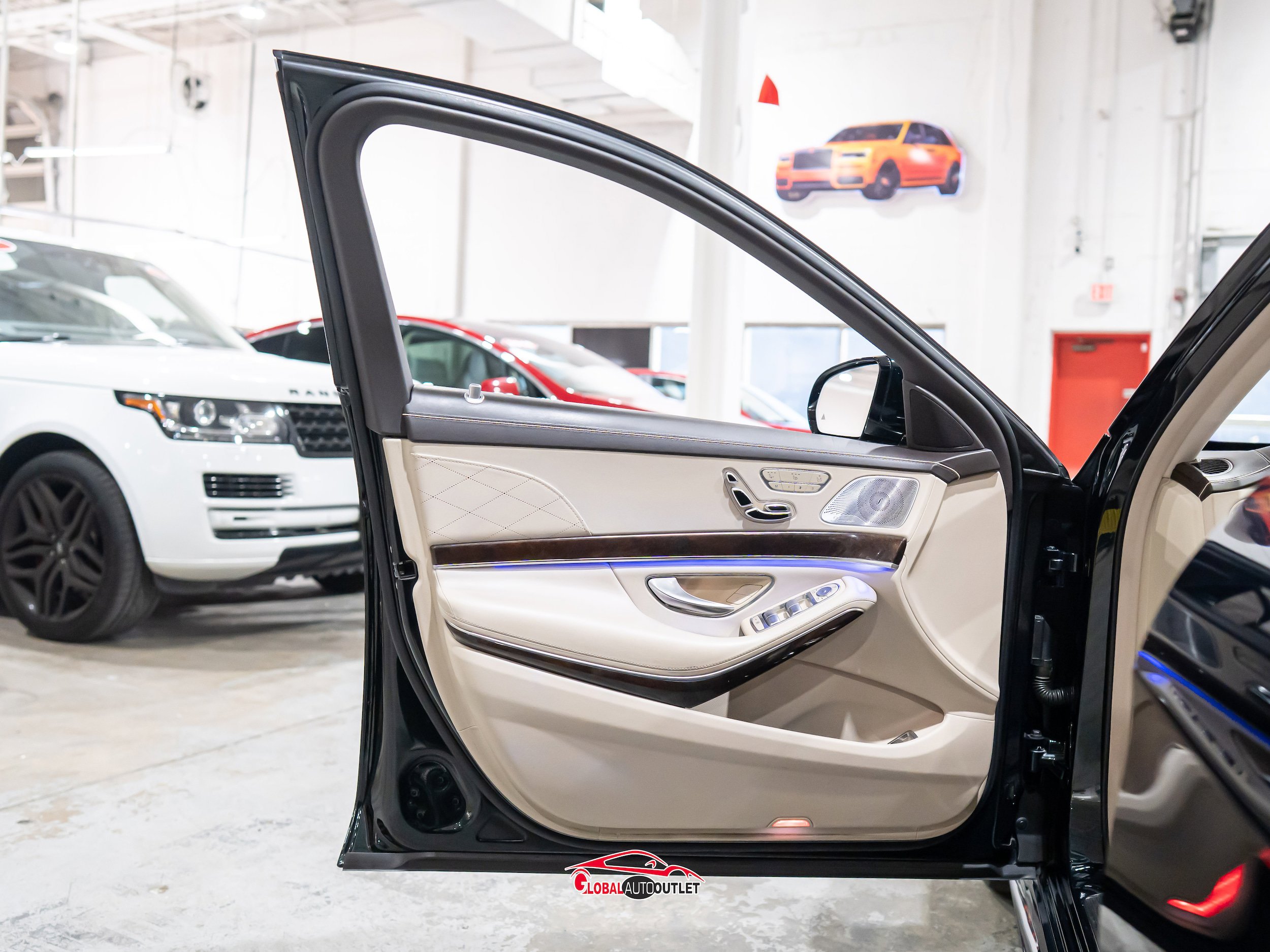 Used 2018 Mercedes-Benz S 560 4MATIC Sedan image 45