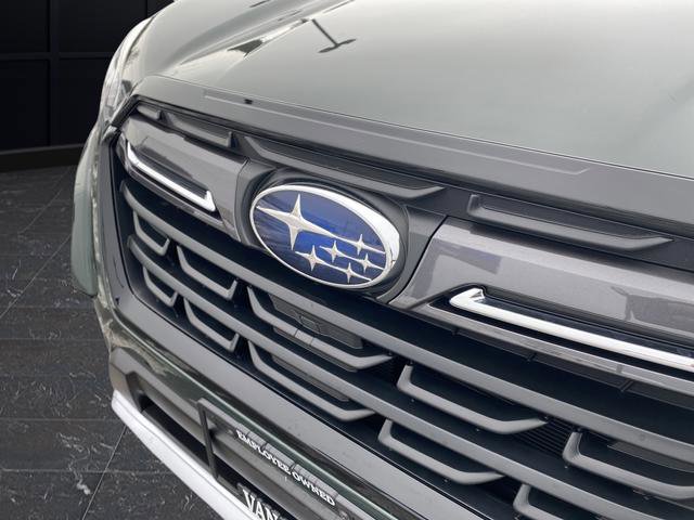 Used 2024 Subaru Forester Touring w/ Pop Package 2 image 43