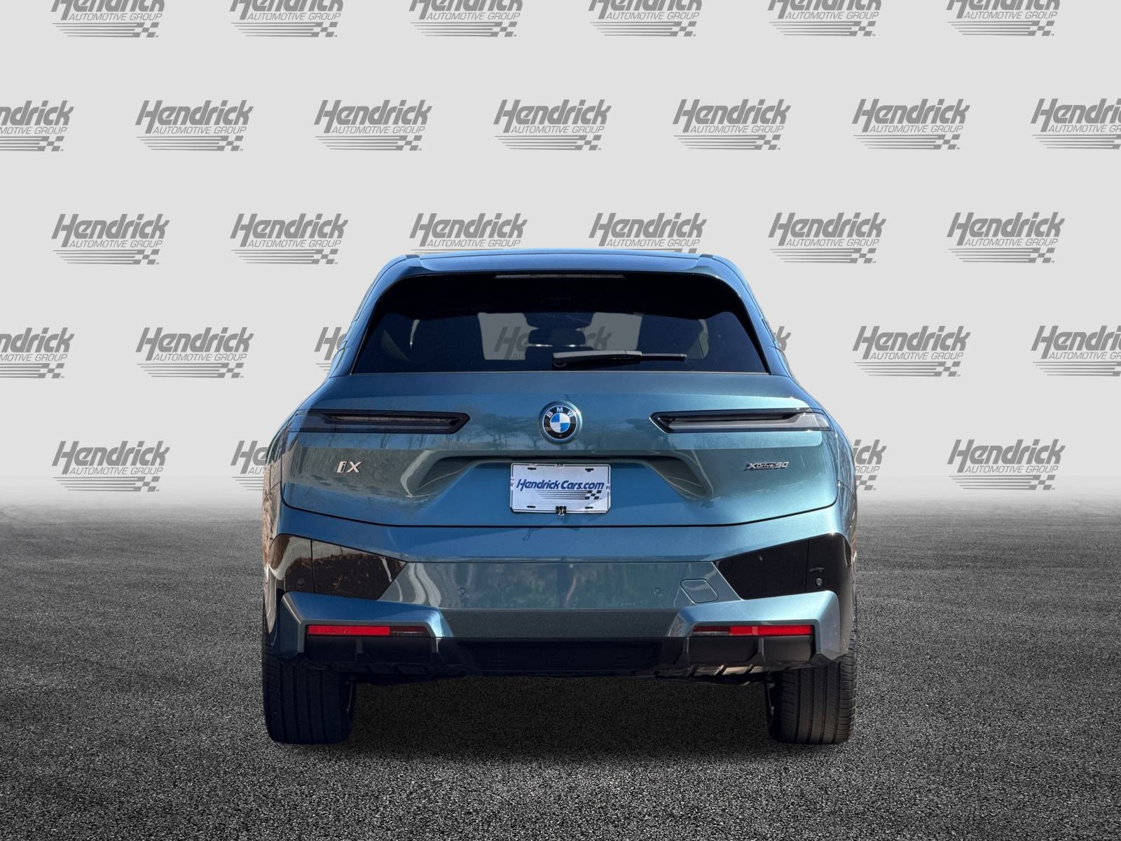 Used 2025 BMW iX xDrive50 w/ Premium Package image 6