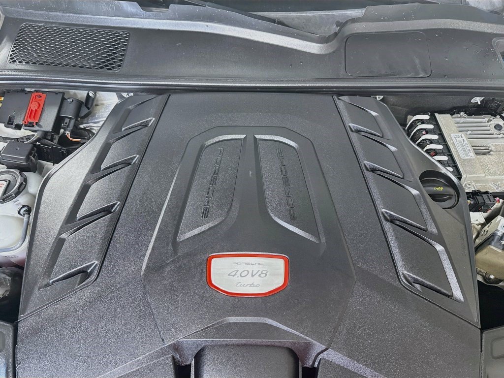Used 2023 Porsche Cayenne Turbo w/ Assistance Package AWD/4WD image 37