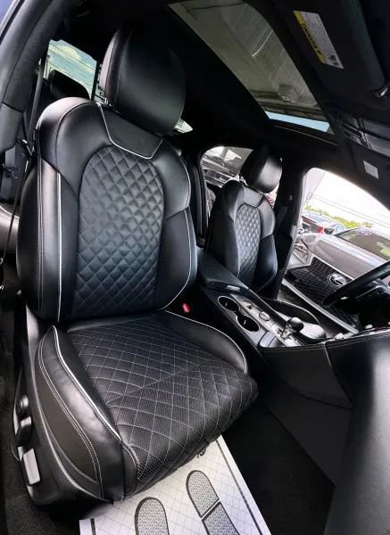 Used 2021 Genesis G70 3.3T w/ Sport Package RWD image 23