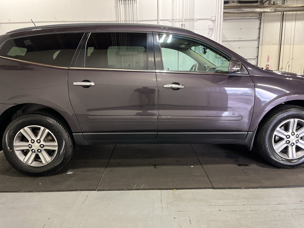 Used 2015 Chevrolet Traverse LT AWD/4WD image 5