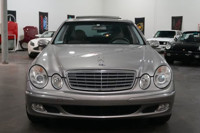 Used 2004 Mercedes-Benz E 320 Sedan image 3