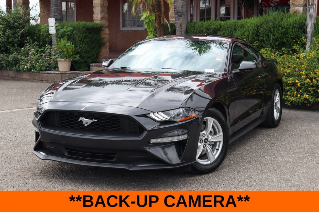Used 2023 Ford Mustang Coupe RWD image 4