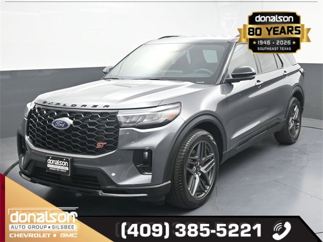 Used 2025 Ford Explorer ST image 5